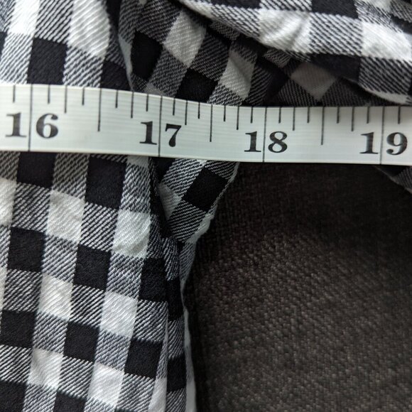 Escada Checked Black and White Seersucker 100% Cotton Blazer - Picture 9 of 16